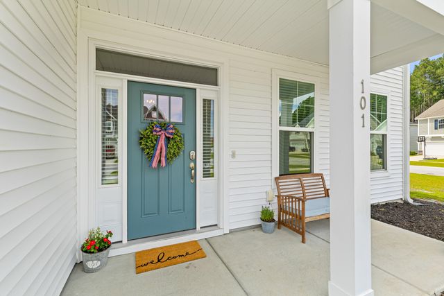 101 Seaton Street, Summerville, SC 29486