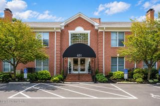 651 Breckenridge Ln 110, Louisville, KY 40207