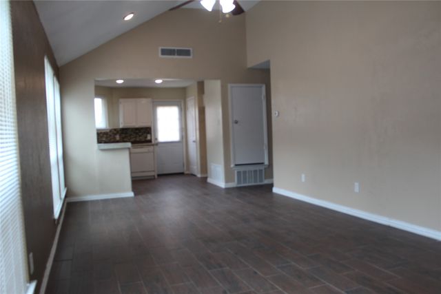 1108 Paintbrush Street, Mesquite, TX 75149