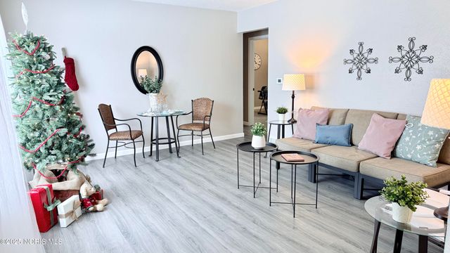 5043 Barton Place, Sylvania, OH 43560