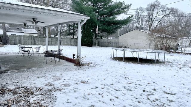 5043 Barton Place, Sylvania, OH 43560