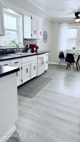 5043 Barton Place, Sylvania, OH 43560