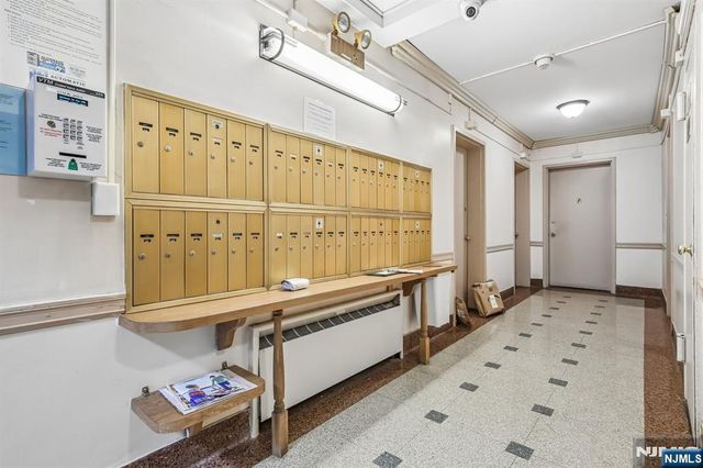 3060 Edwin Avenue 4C, Fort Lee, NJ 07024