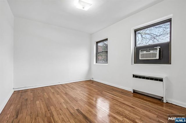 3060 Edwin Avenue 4C, Fort Lee, NJ 07024