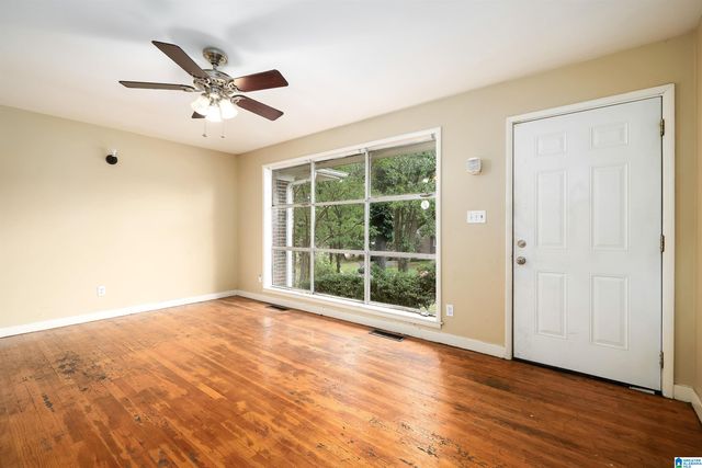 957 HICKORY CIRCLE, Birmingham, AL 35215