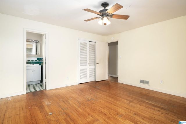 957 HICKORY CIRCLE, Birmingham, AL 35215