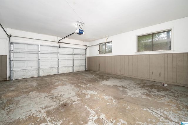 957 HICKORY CIRCLE, Birmingham, AL 35215