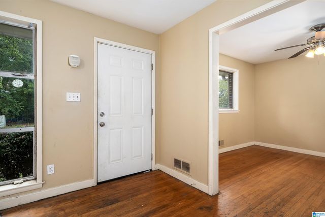 957 HICKORY CIRCLE, Birmingham, AL 35215