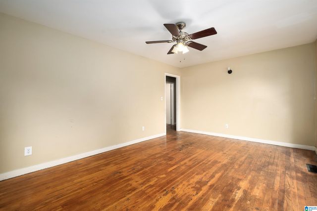 957 HICKORY CIRCLE, Birmingham, AL 35215