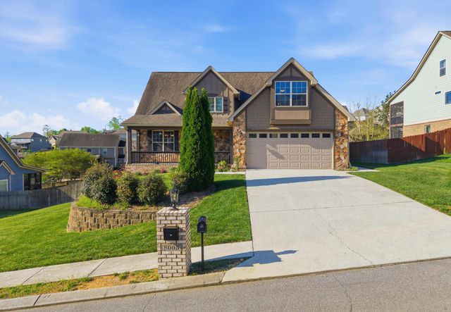 8095 Burgundy Circle, Chattanooga, TN 37421