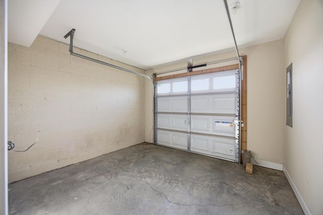 8095 Burgundy Circle, Chattanooga, TN 37421