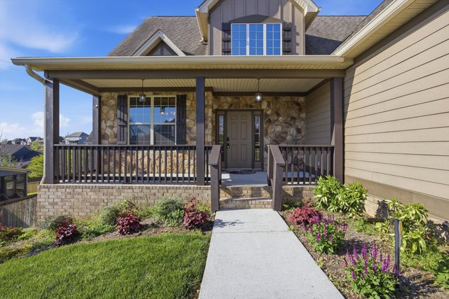 8095 Burgundy Circle, Chattanooga, TN 37421