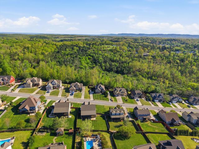 8095 Burgundy Circle, Chattanooga, TN 37421