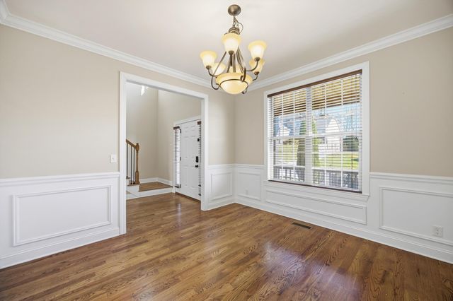 8095 Burgundy Circle, Chattanooga, TN 37421