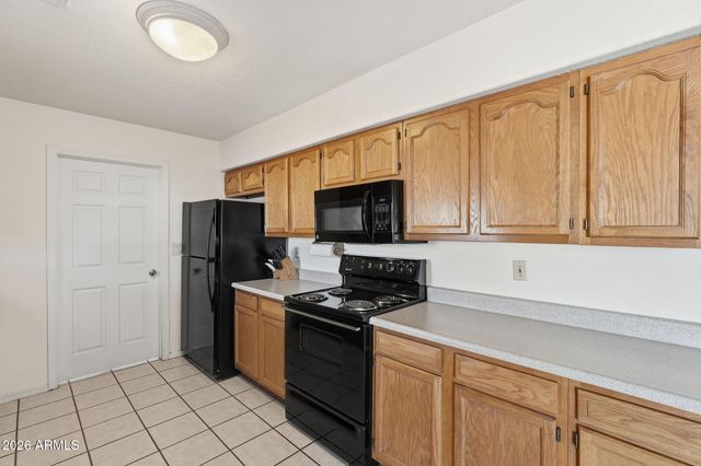 14422 S AMADO Boulevard, Arizona City, AZ 85123