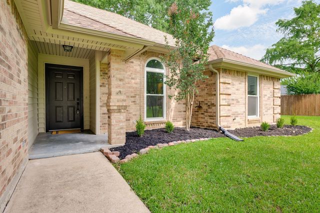 333 Cindy Street S, Keller, TX 76248