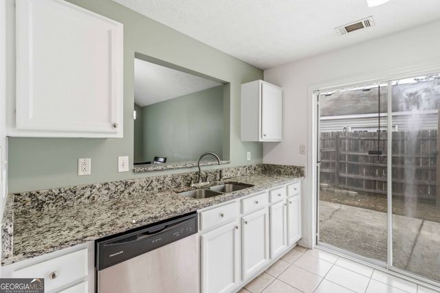 1852 Patterson Park Drive, Lawrenceville, GA 30044