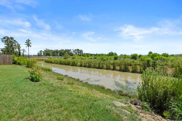 8516 Eastwood Creek Dr, North Little Rock, AR 72113