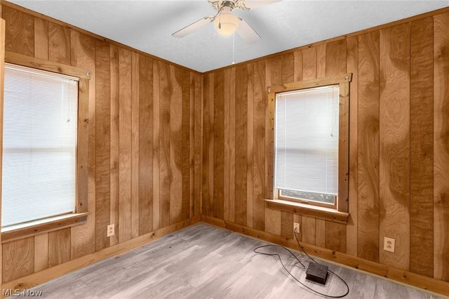 84 Prospect Street, Struthers, OH 44471