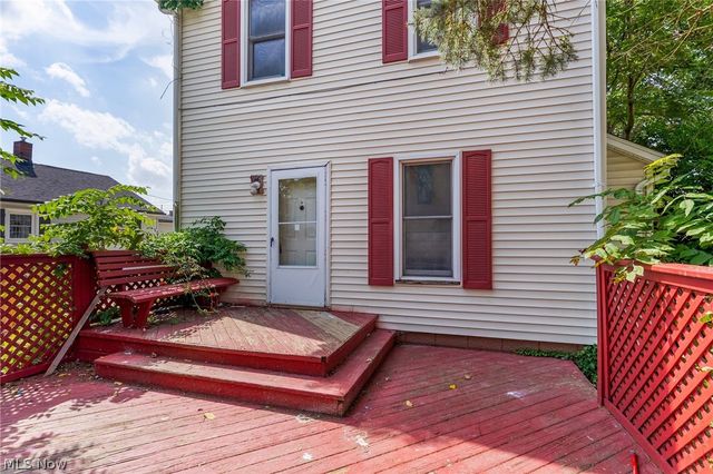 84 Prospect Street, Struthers, OH 44471