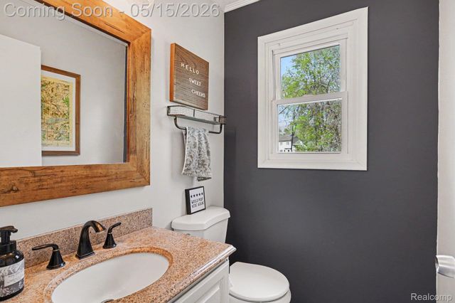5600 Chestnut Hill Drive, Independence Charter Township, MI 48346