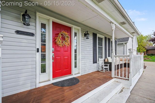 5600 Chestnut Hill Drive, Independence Charter Township, MI 48346