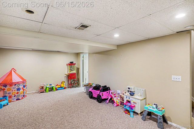 5600 Chestnut Hill Drive, Independence Charter Township, MI 48346