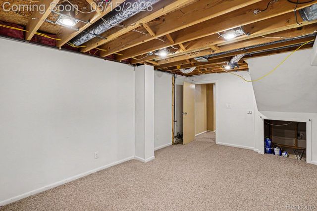 5600 Chestnut Hill Drive, Independence Charter Township, MI 48346