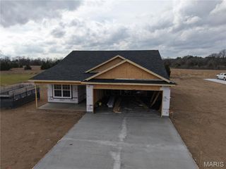 24 Perry, Benton, MO 63736