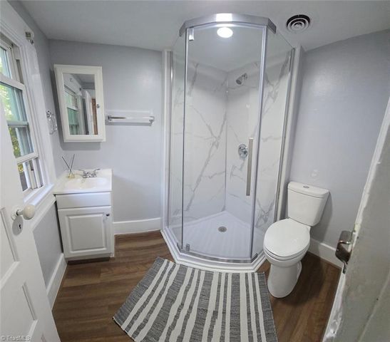 309 Taylor Street, Mount Airy, NC 27030