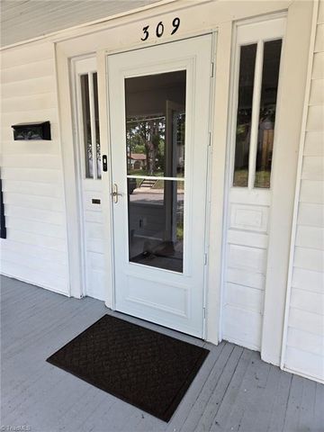 309 Taylor Street, Mount Airy, NC 27030