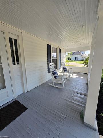 309 Taylor Street, Mount Airy, NC 27030