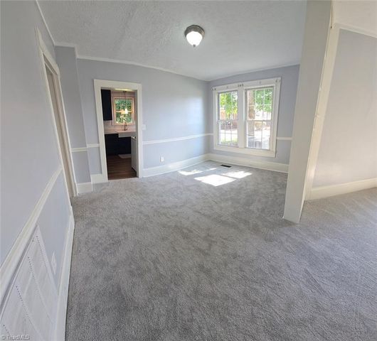 309 Taylor Street, Mount Airy, NC 27030