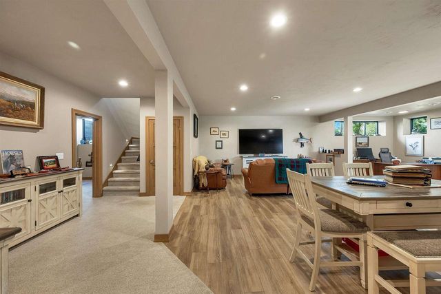 363 ALDON CIRCLE, Ashwaubenon, WI 54304