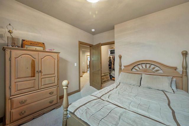 363 ALDON CIRCLE, Ashwaubenon, WI 54304