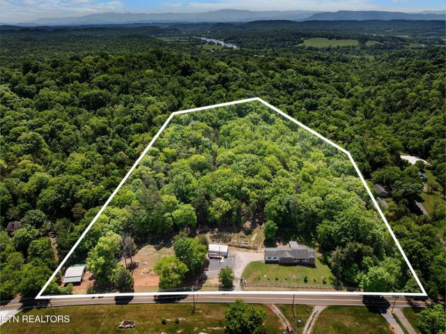 8114 Thorn Grove Pike, Knoxville, TN 37914
