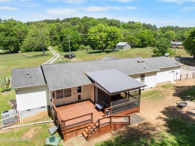 8114 Thorn Grove Pike, Knoxville, TN 37914