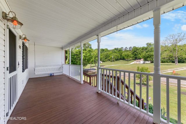 8114 Thorn Grove Pike, Knoxville, TN 37914