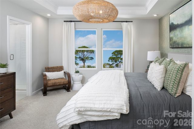 9242 Pagoda Oak Drive, Charlotte, NC 28269