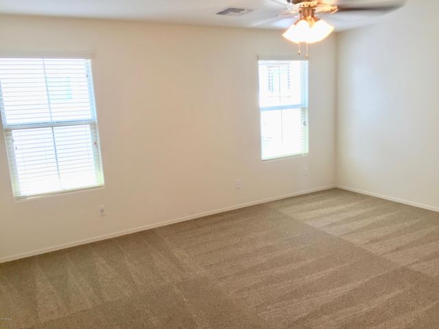 2924 S Washington Street, Chandler, AZ 85286