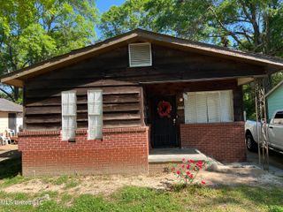 870 Crawford Street, Jackson, MS 39203