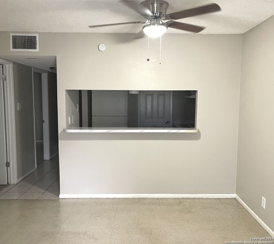 11303 Bel Air Dr Apt D, San Antonio, TX 78213