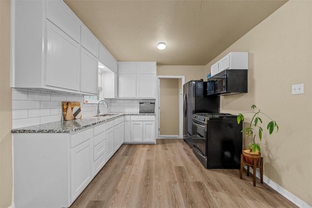 3904 N 21st A Street, Waco, TX 76708
