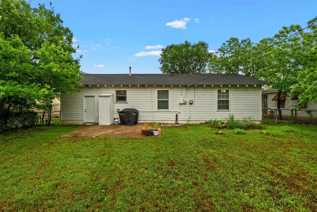 3904 N 21st A Street, Waco, TX 76708
