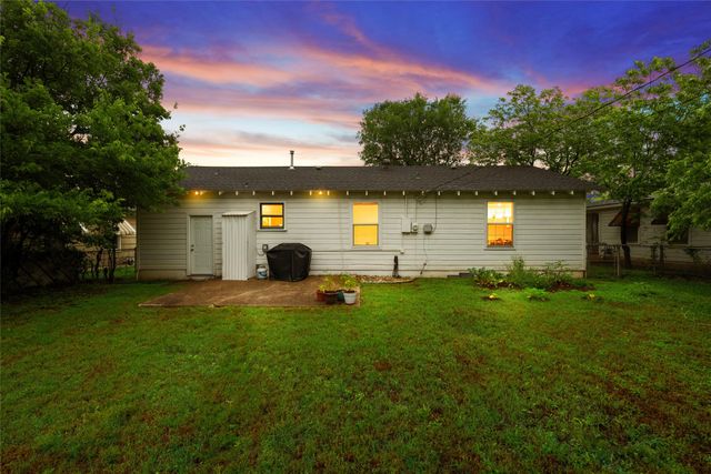 3904 N 21st A Street, Waco, TX 76708