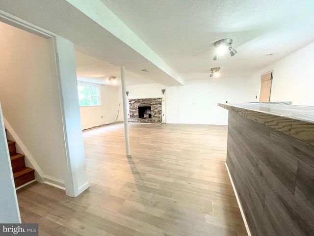 11422 BRANDYWINE RD, Clinton, MD 20735