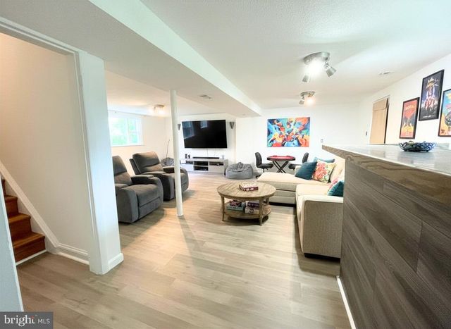 11422 BRANDYWINE RD, Clinton, MD 20735