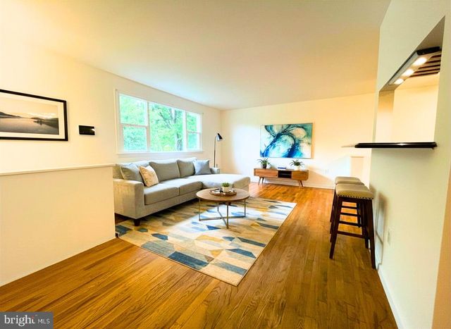 11422 BRANDYWINE RD, Clinton, MD 20735
