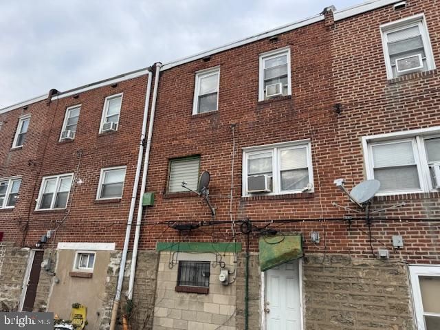 5740 WHEELER ST, Philadelphia, PA 19143