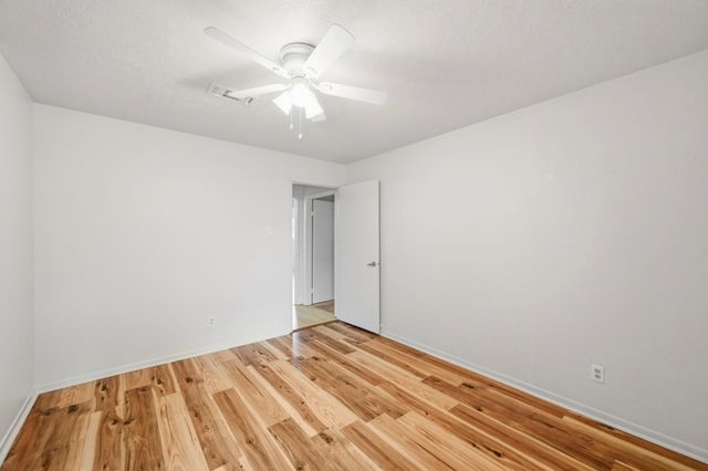2705 Lufkin Lane, Deer Park, TX 77536